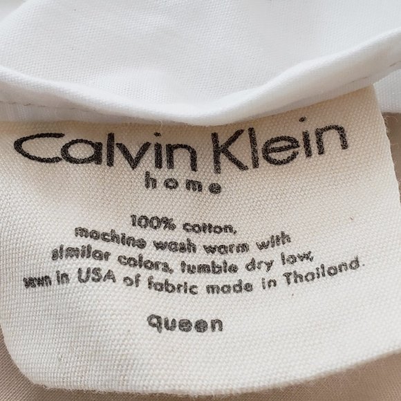 Calvin Klein Bedding Calvin Klein Bed Skirt Queen Size Poshmark
